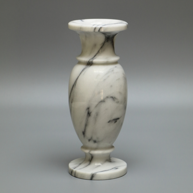 Мраморная ваза Carrara 33